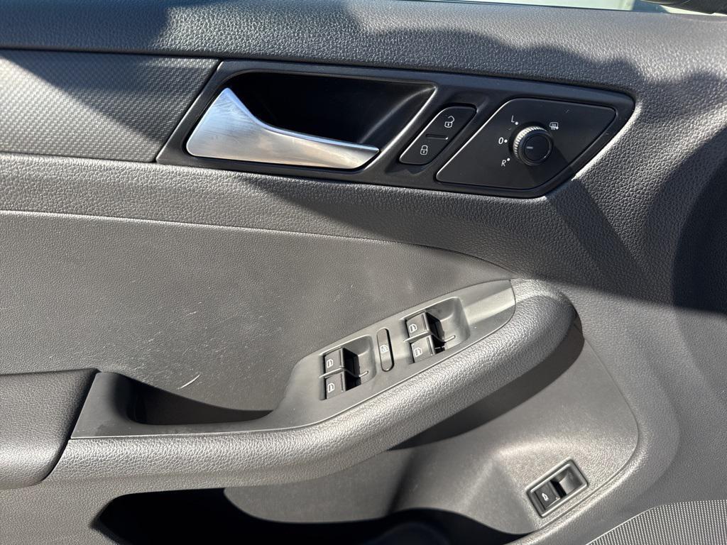 used 2016 Volkswagen Jetta car, priced at $7,999