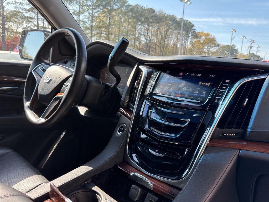 used 2015 Cadillac Escalade ESV car, priced at $24,999