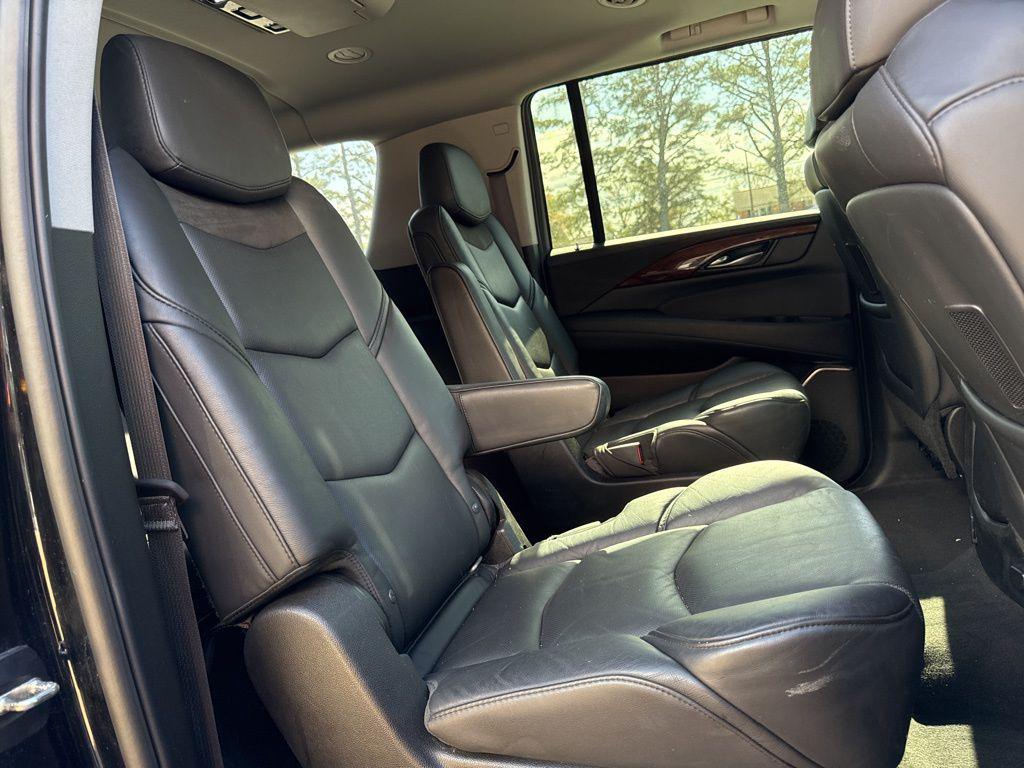 used 2015 Cadillac Escalade ESV car, priced at $24,999