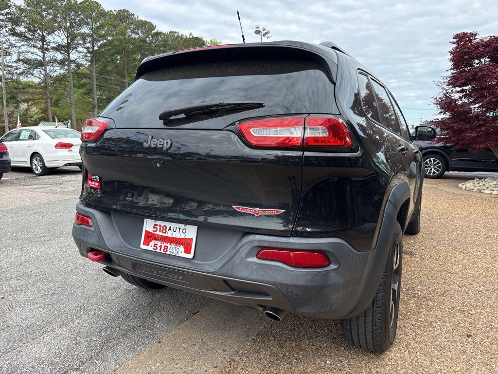 used 2014 Jeep Cherokee car, priced at $10,999