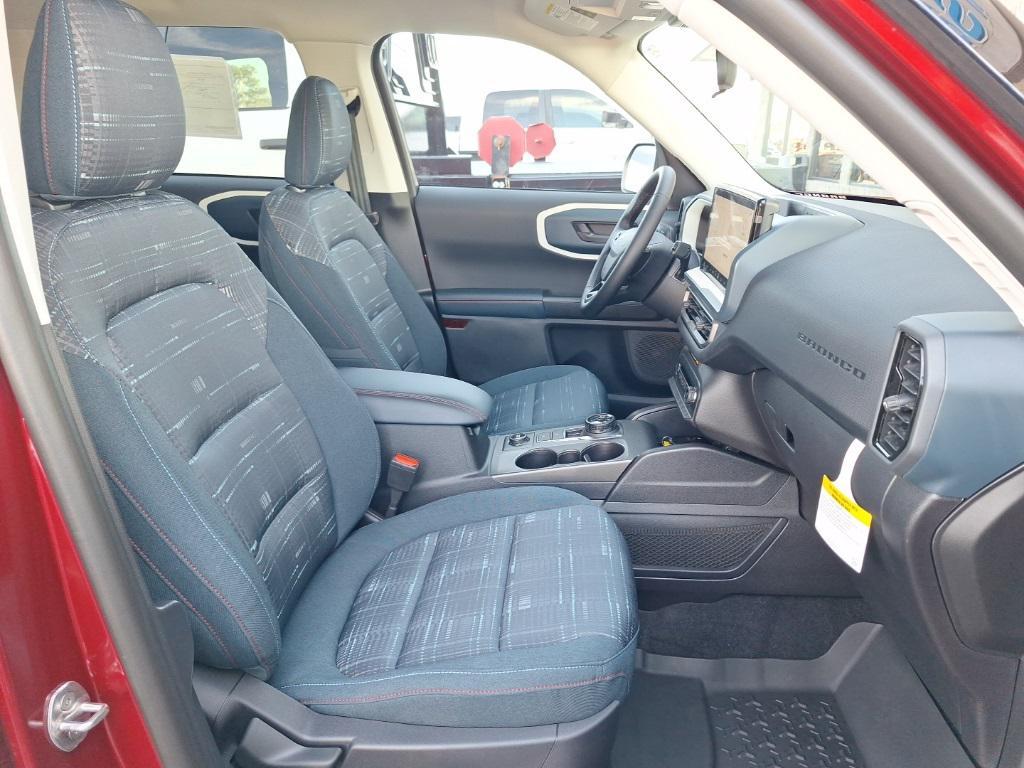 new 2025 Ford Bronco Sport car, priced at $35,000