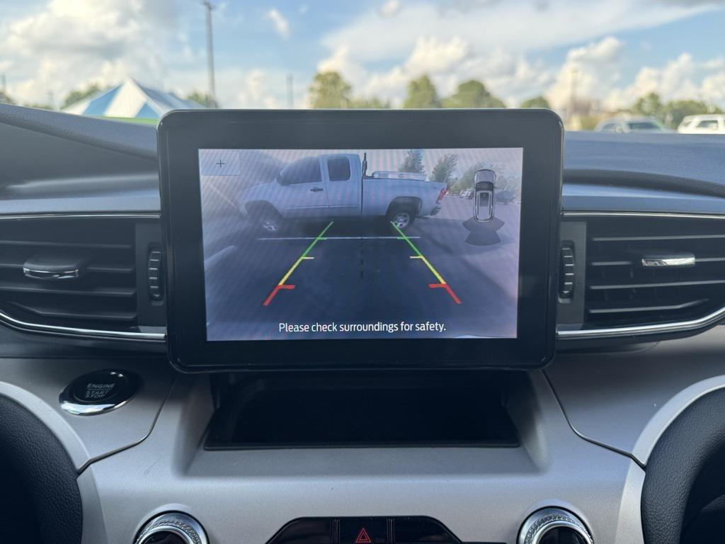 2023 Agate Black Metallic Ford Explorer