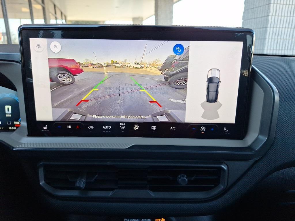 new 2025 Ford Bronco Sport car, priced at $32,000