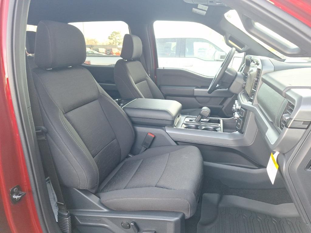 new 2025 Ford F-150 car, priced at $53,585