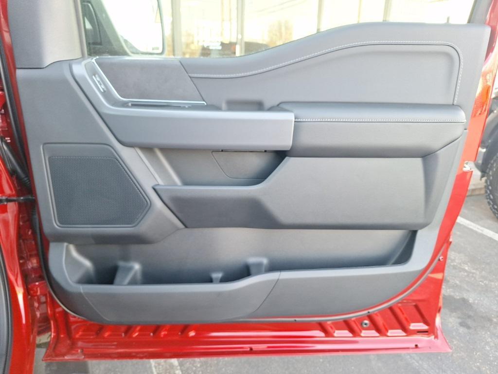 new 2025 Ford F-150 car, priced at $53,585