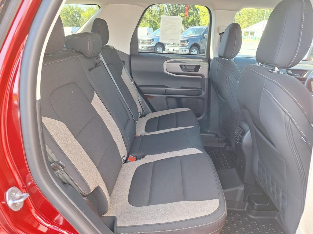 new 2025 Ford Bronco Sport car, priced at $31,000