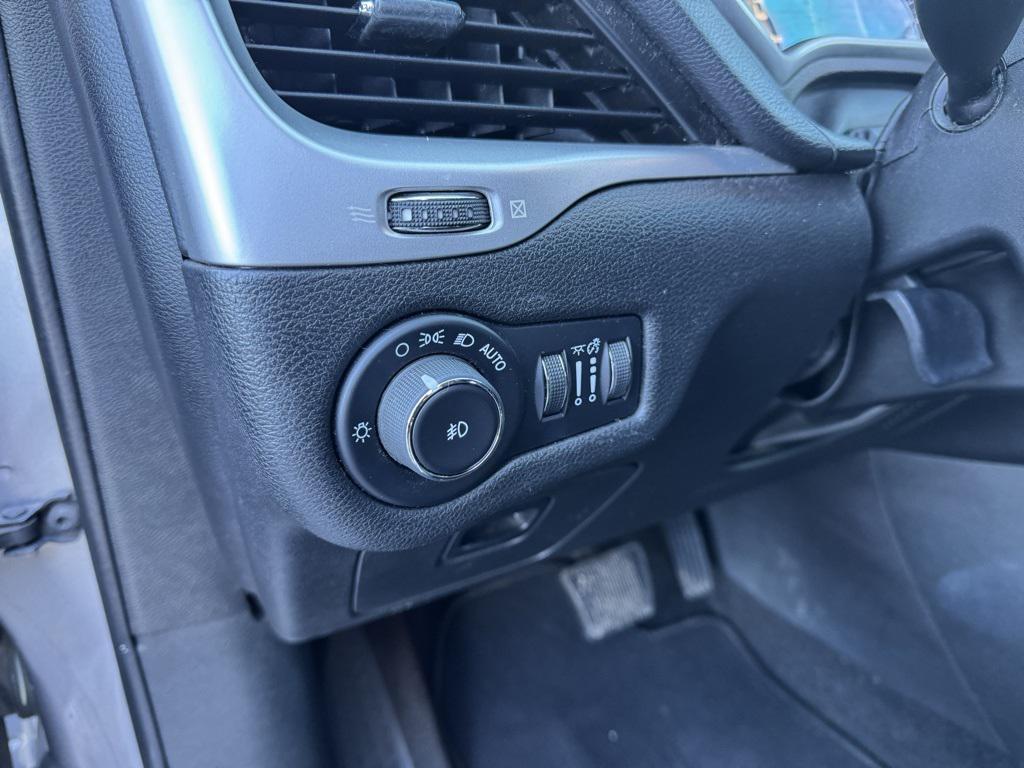 used 2018 Jeep Cherokee car, priced at $8,500