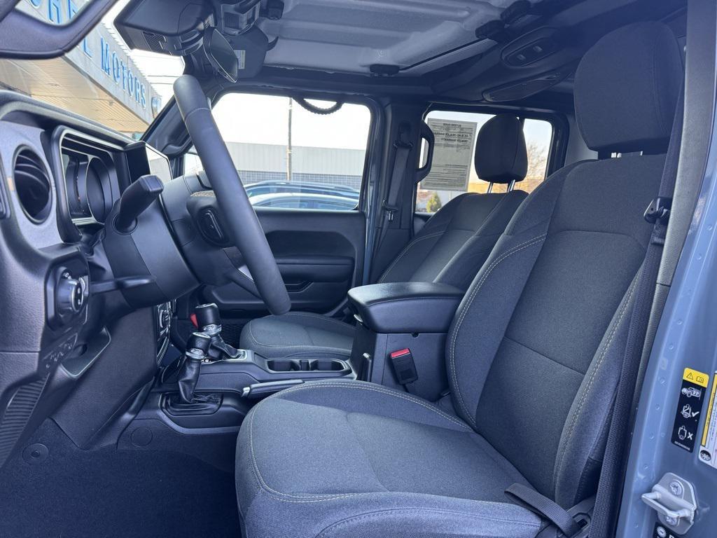 used 2024 Jeep Gladiator car, priced at $34,732