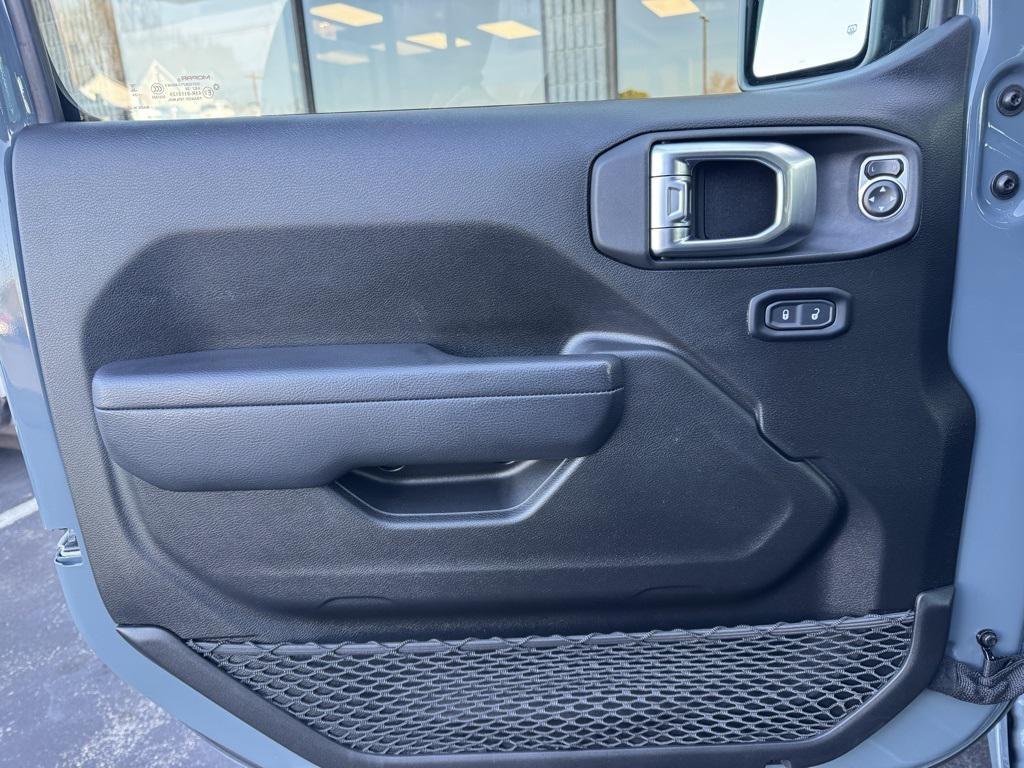 used 2024 Jeep Gladiator car, priced at $34,732