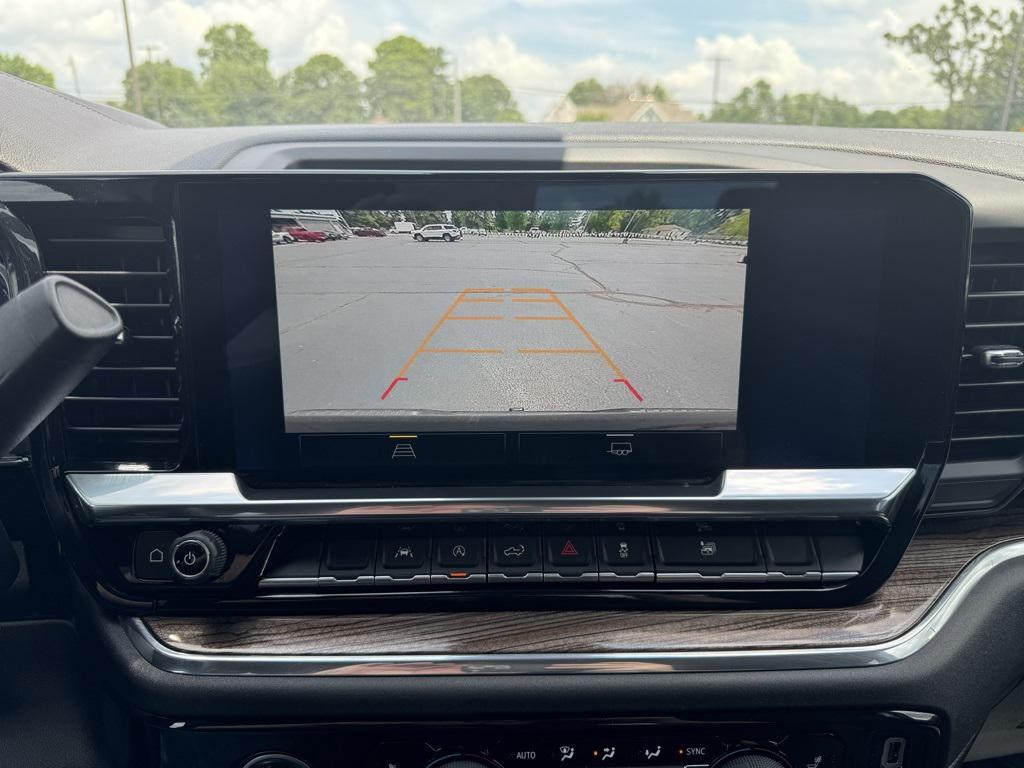 used 2024 Chevrolet Silverado 1500 car, priced at $40,543