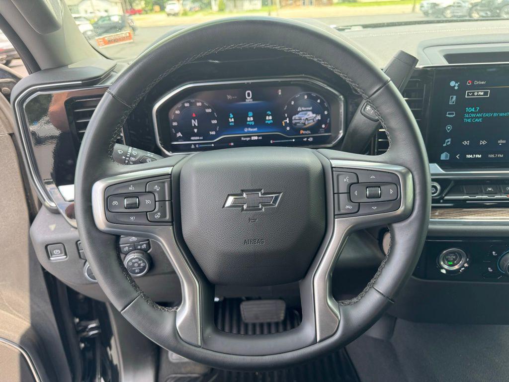 used 2024 Chevrolet Silverado 1500 car, priced at $40,543