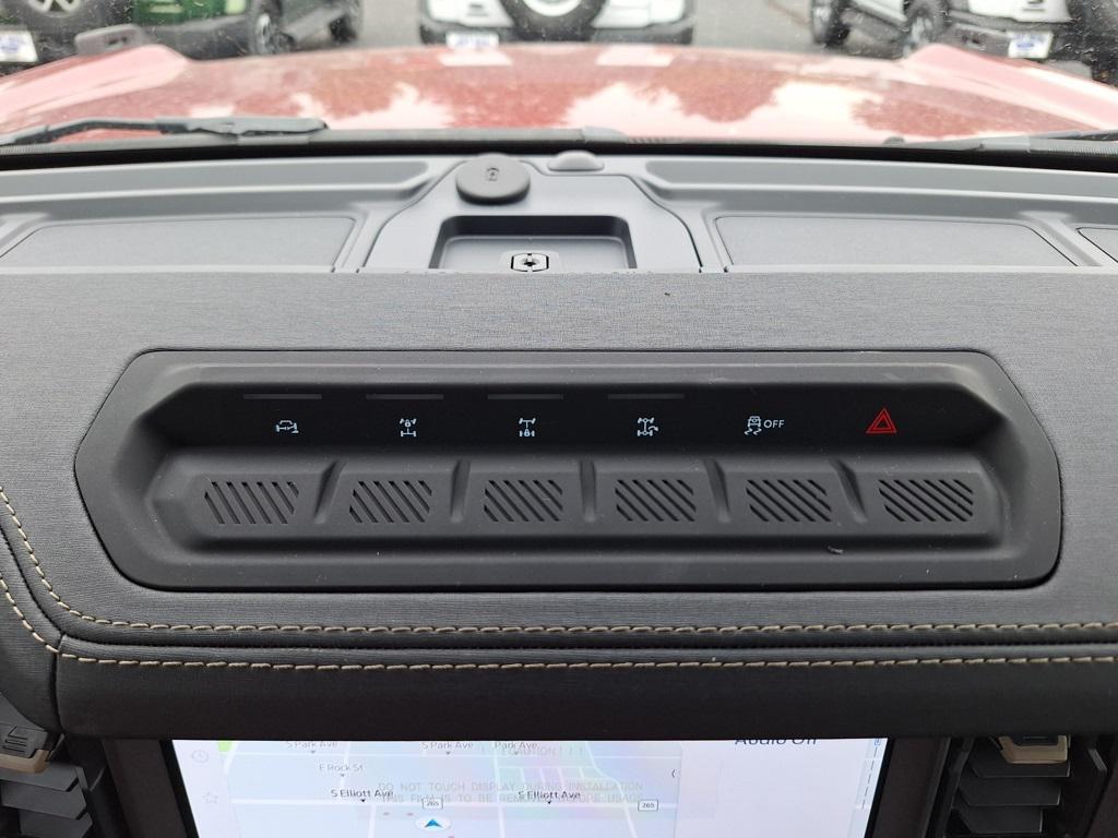 new 2025 Ford Bronco car, priced at $59,500