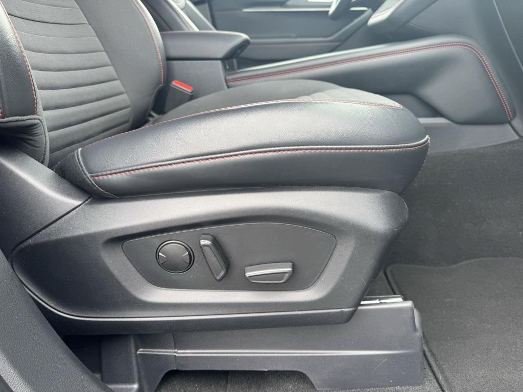 used 2025 Ford Explorer car, priced at $40,000