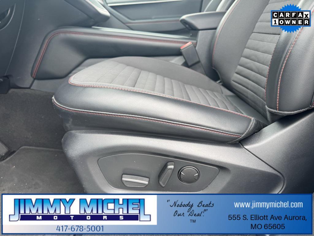 used 2025 Ford Explorer car, priced at $40,931