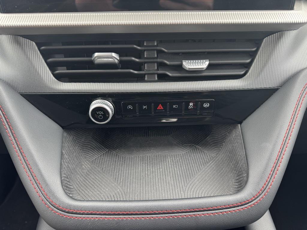 used 2025 Ford Explorer car, priced at $40,000