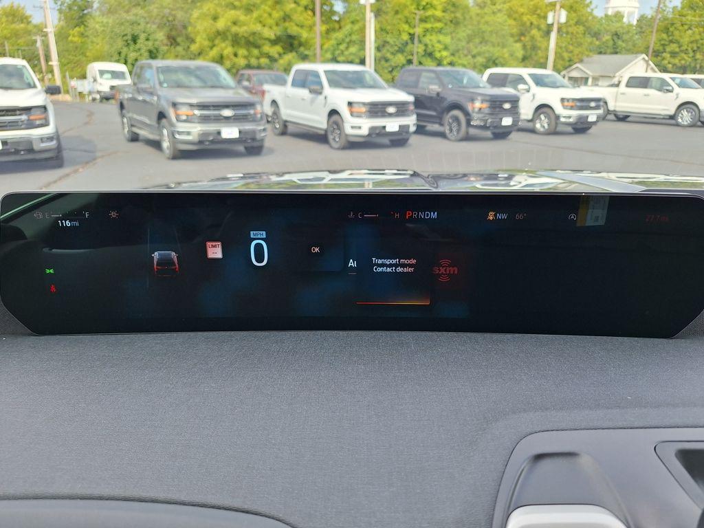 new 2025 Ford Expedition car, priced at $67,653