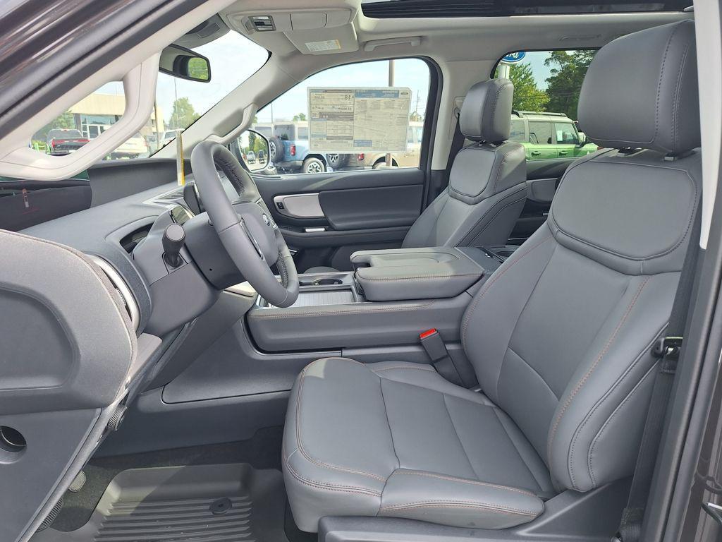 new 2025 Ford Expedition car, priced at $67,653