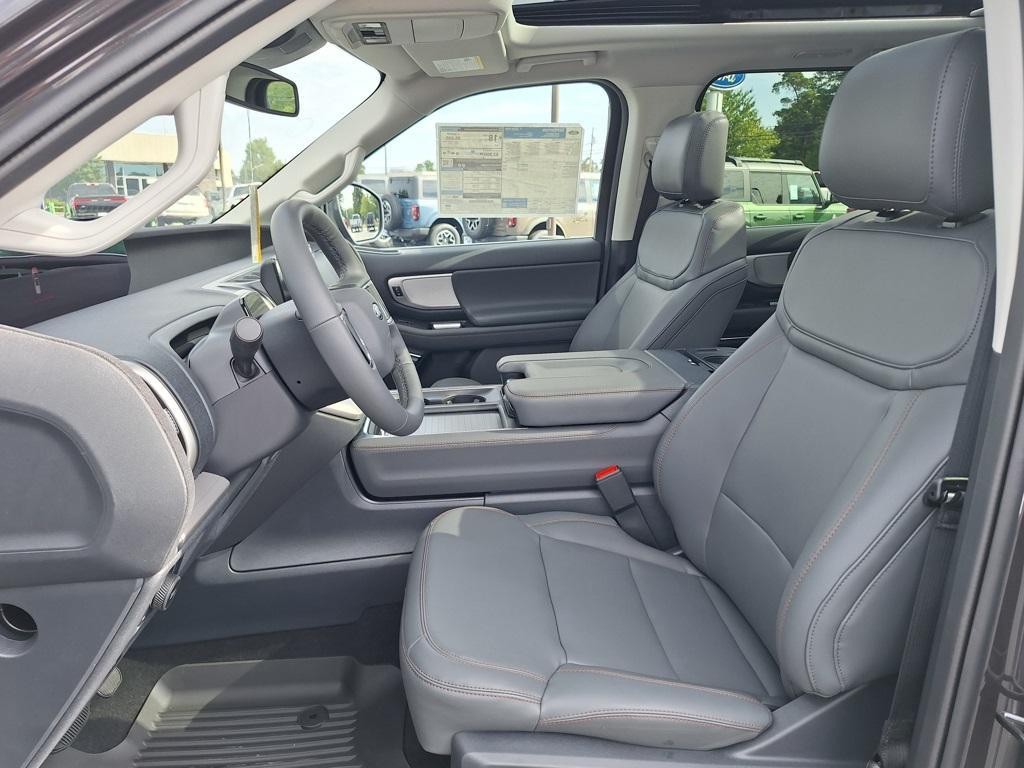 new 2025 Ford Expedition car, priced at $69,000