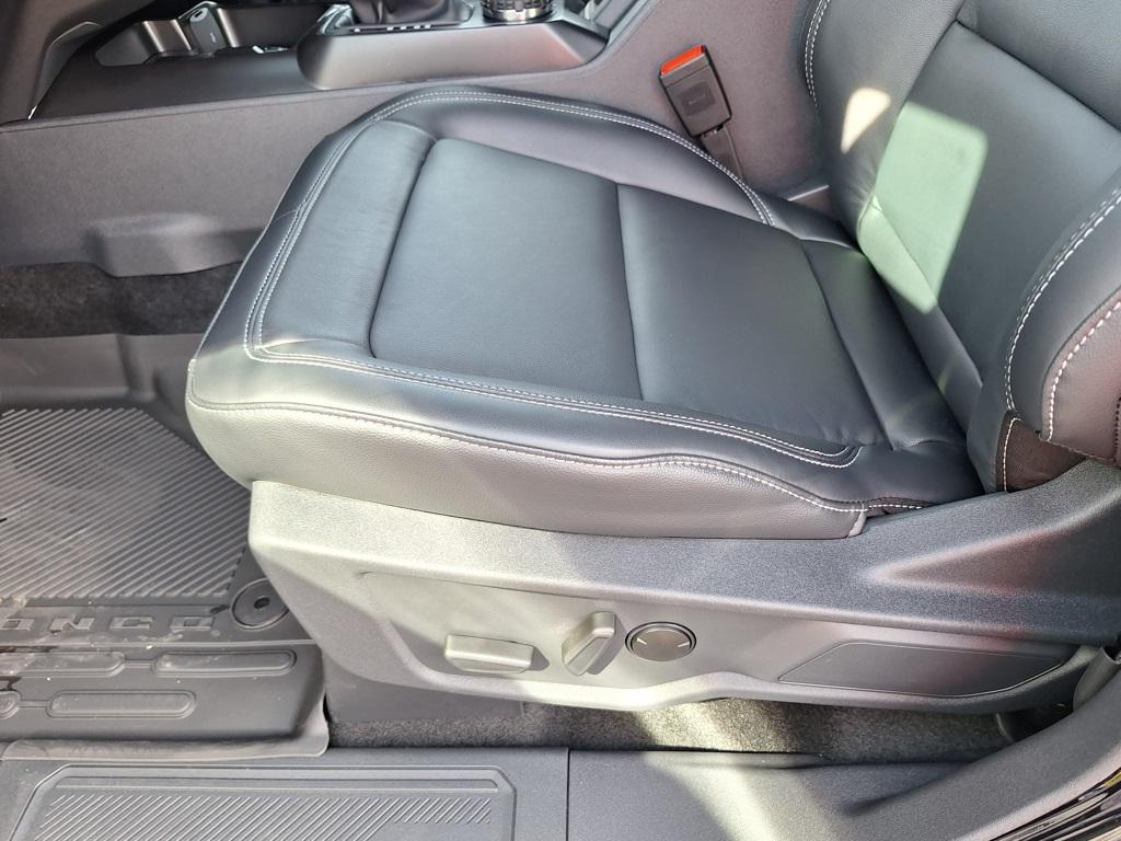 new 2025 Ford Bronco car, priced at $46,145