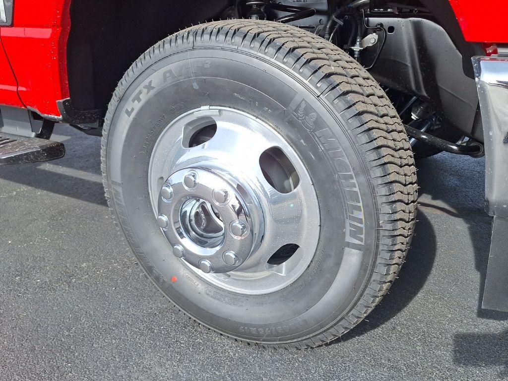 new 2026 Ford F-350 car, priced at $59,892