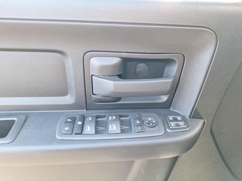 used 2024 Ram 3500 car, priced at $47,916