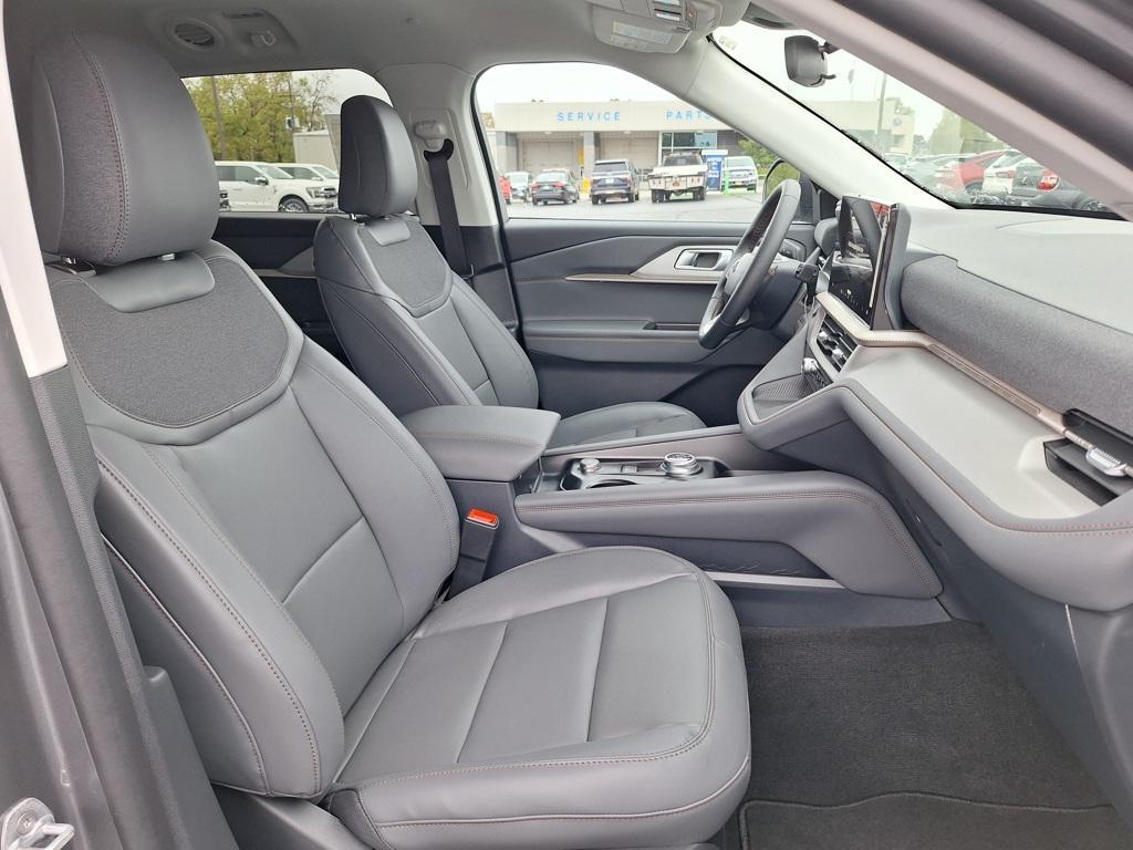 new 2026 Ford Explorer car, priced at $45,500