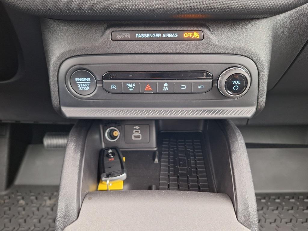 new 2025 Ford Bronco Sport car, priced at $32,000