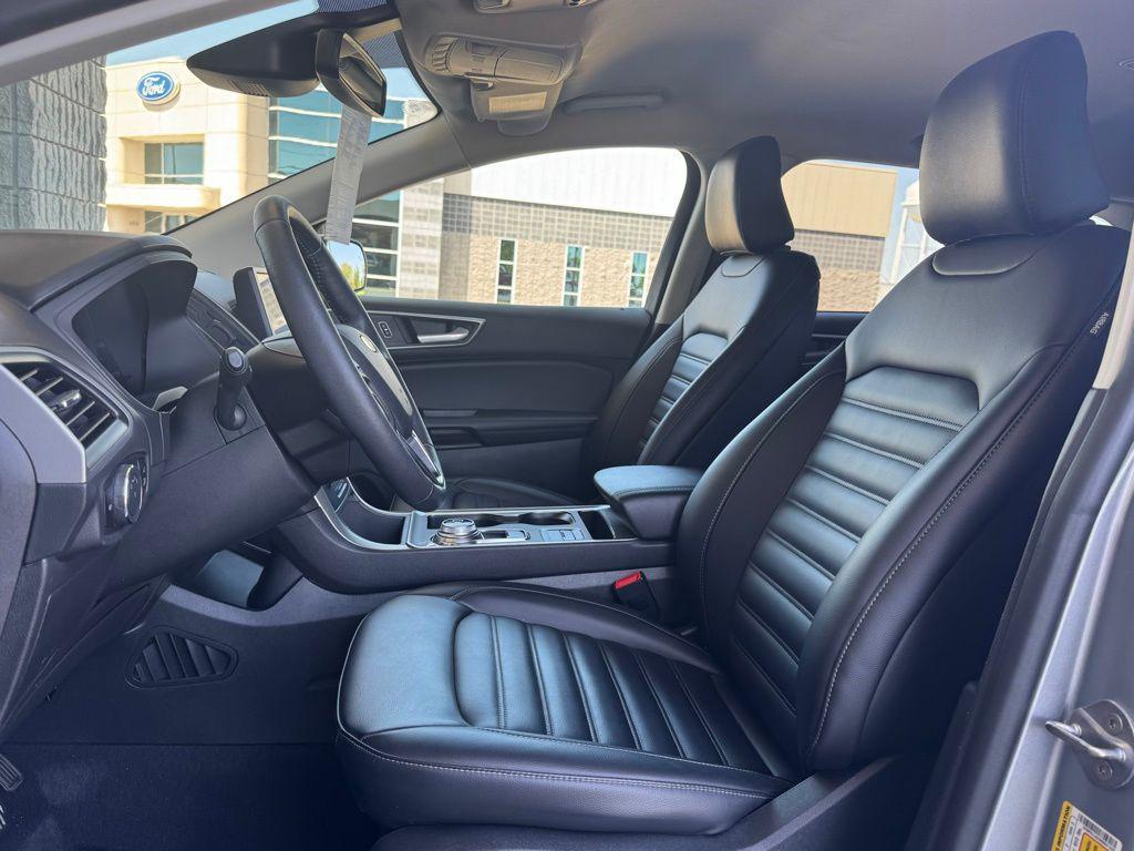 used 2024 Ford Edge car, priced at $28,592