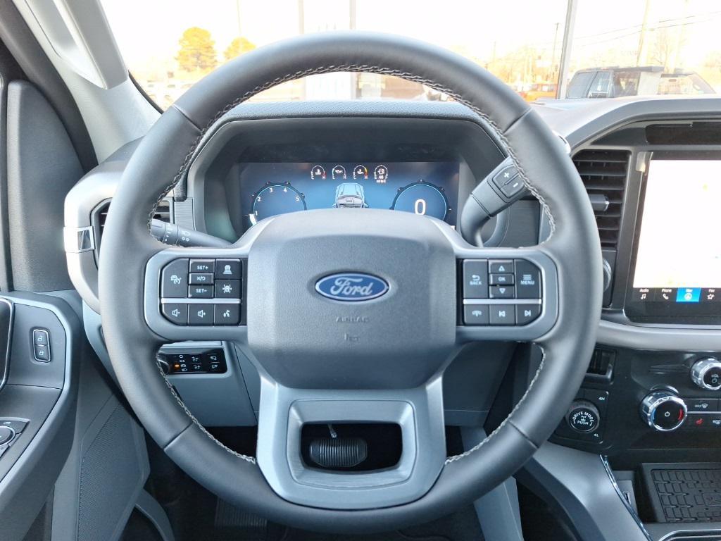 new 2025 Ford F-150 car, priced at $55,000