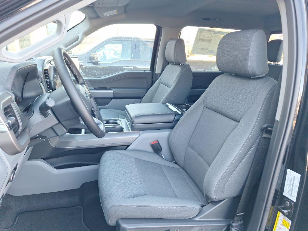 new 2025 Ford F-150 car, priced at $53,000