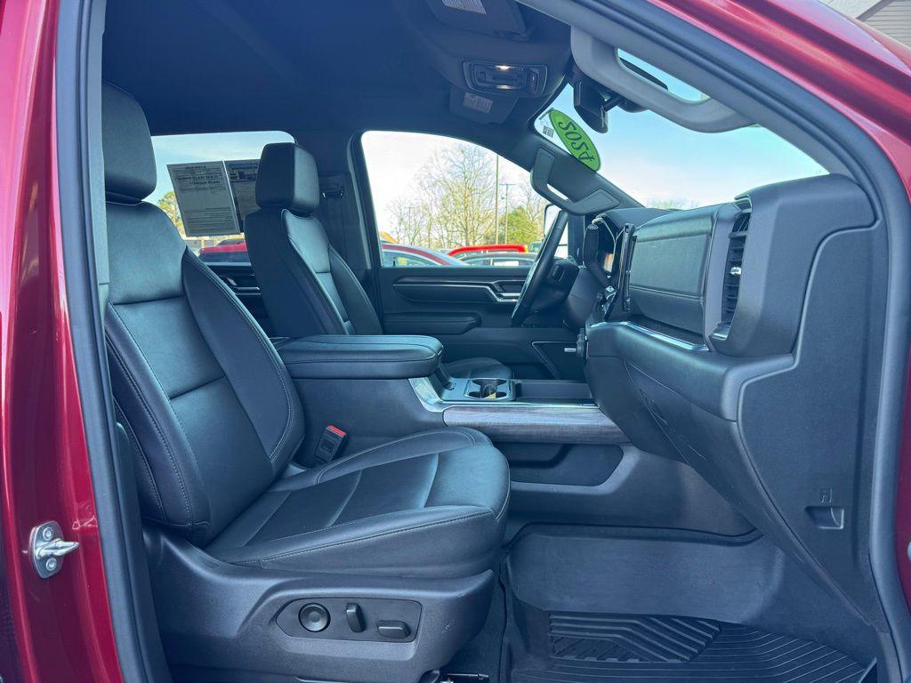 used 2024 Chevrolet Silverado 2500 car, priced at $54,117