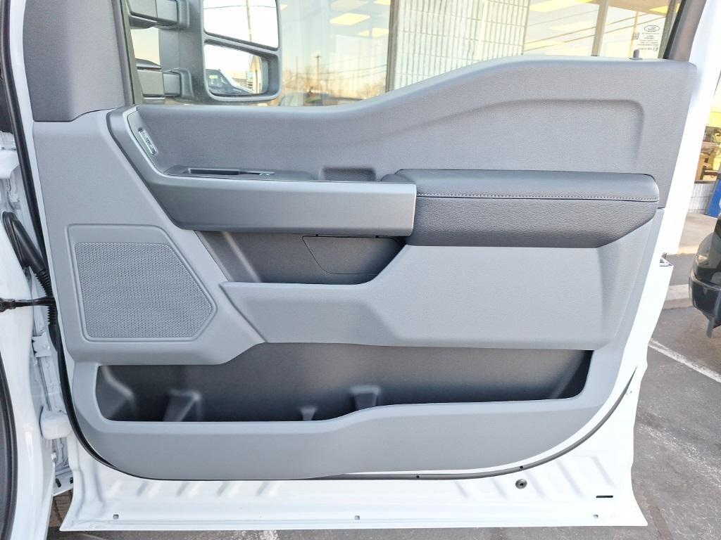 new 2026 Ford F-350 car, priced at $64,000