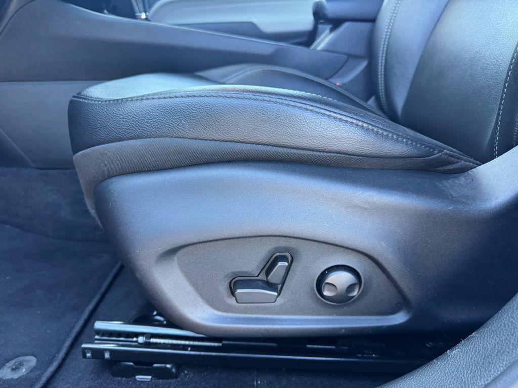 used 2025 Jeep Compass car, priced at $27,060