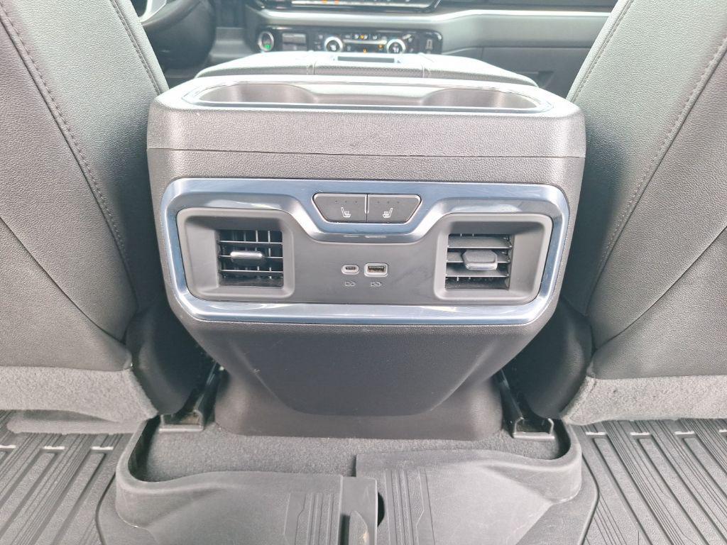 used 2022 GMC Sierra 1500 car, priced at $40,326