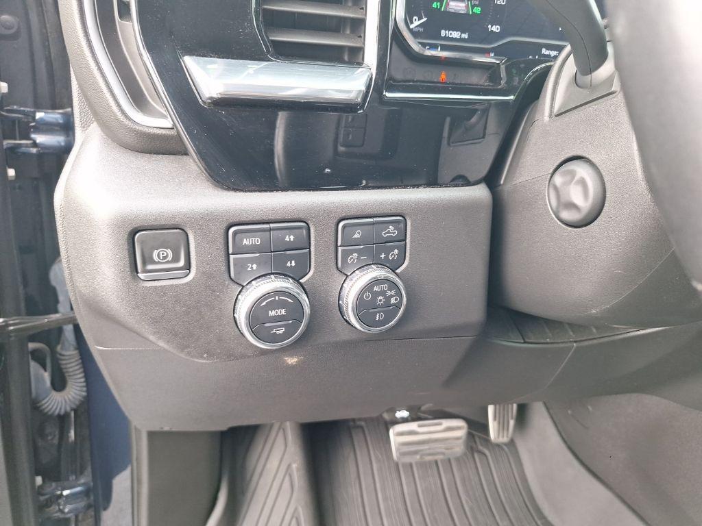 used 2022 GMC Sierra 1500 car, priced at $40,326