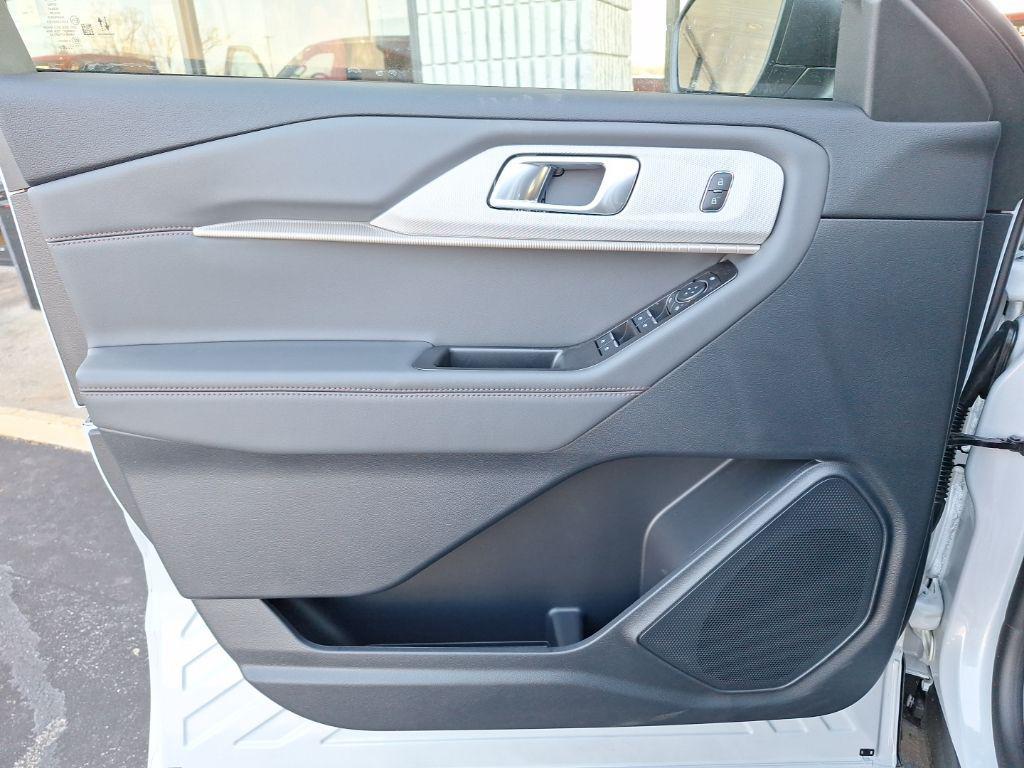 new 2026 Ford Explorer car, priced at $41,280