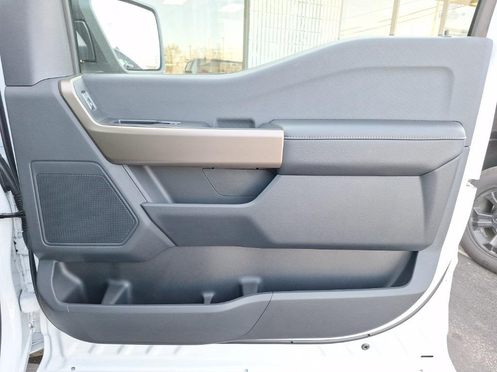 new 2025 Ford F-150 car, priced at $49,250