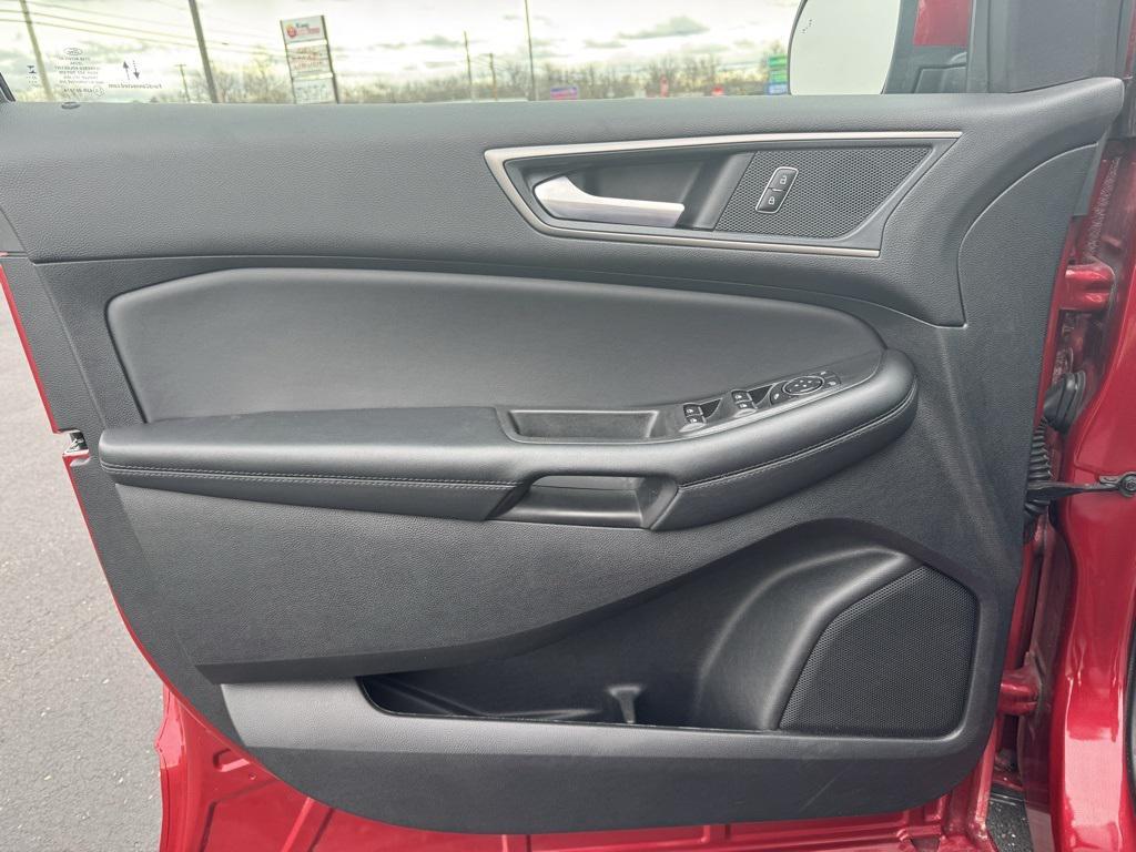 used 2024 Ford Edge car, priced at $26,583