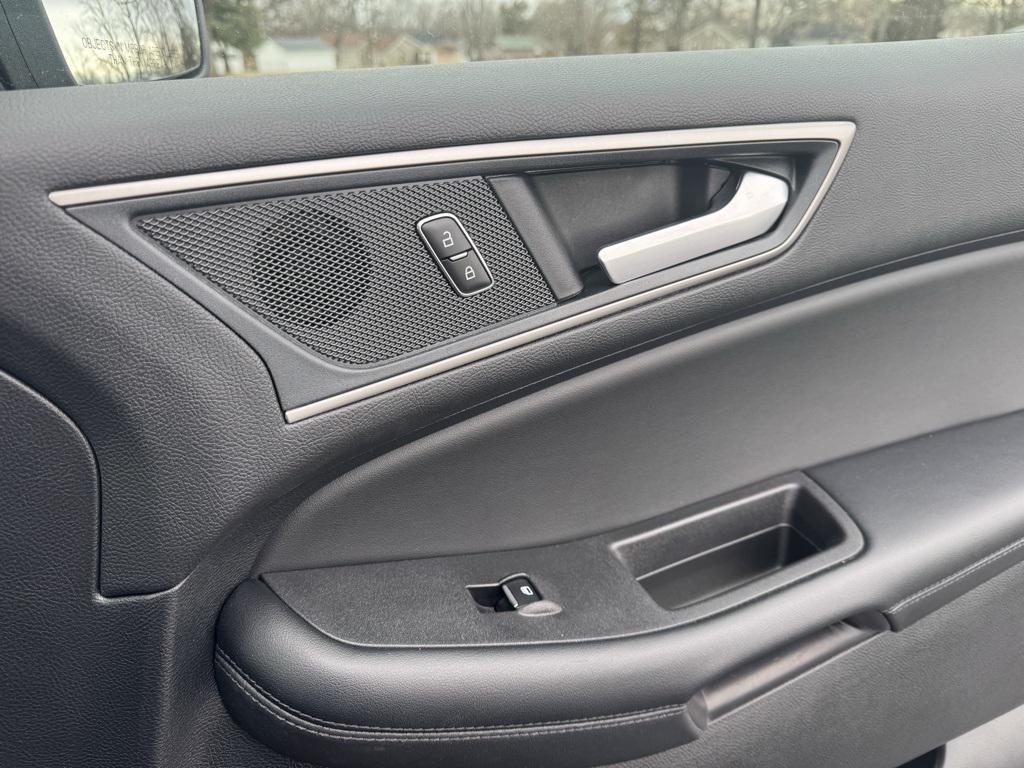 used 2024 Ford Edge car, priced at $26,583