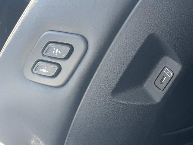 new 2026 Kia Carnival car, priced at $47,660