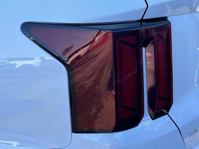 new 2026 Kia Sorento car, priced at $33,365