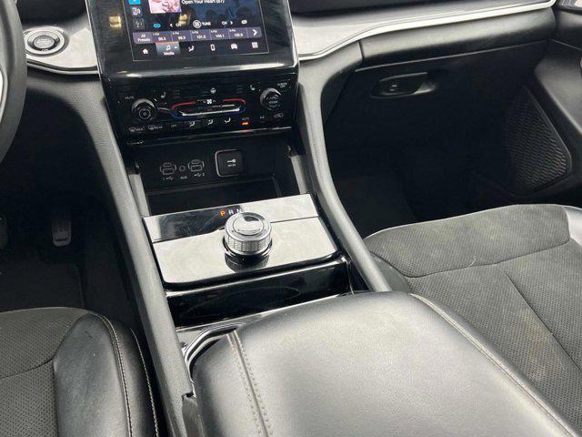 used 2023 Jeep Grand Cherokee car, priced at $25,271