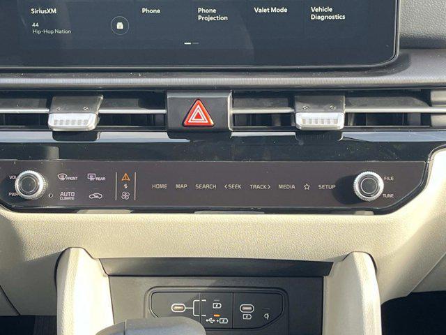 new 2026 Kia Sportage car, priced at $32,135