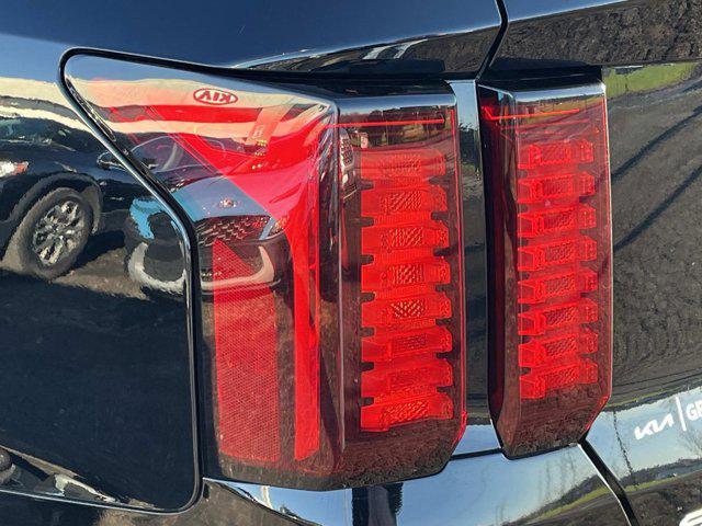 used 2023 Kia Sorento car, priced at $19,316