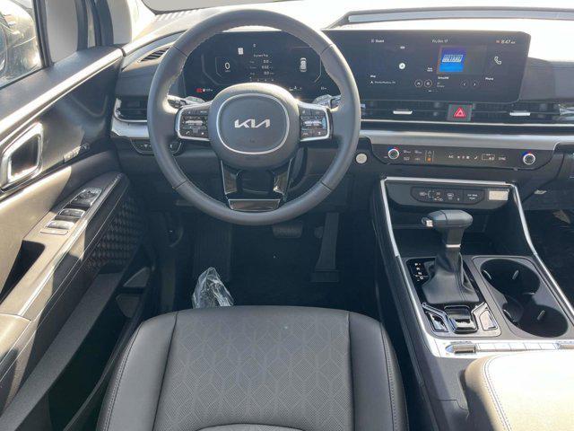 new 2026 Kia Carnival car, priced at $52,285