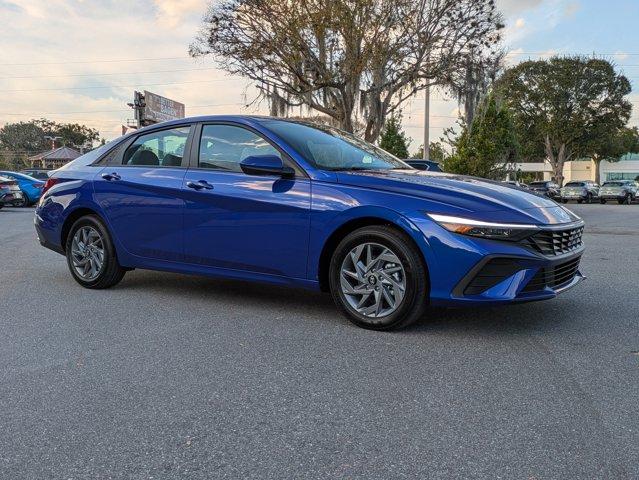 new 2026 Hyundai ELANTRA HEV car, priced at $25,043