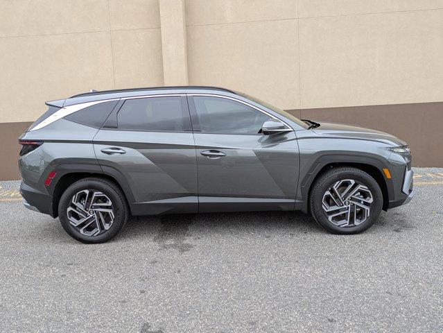 new 2026 Hyundai TUCSON Hybrid car, priced at $39,966