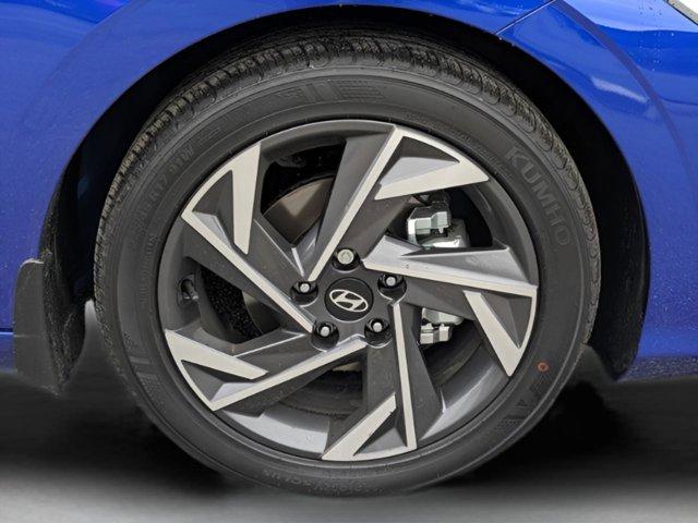 new 2025 Hyundai Elantra car, priced at $23,627