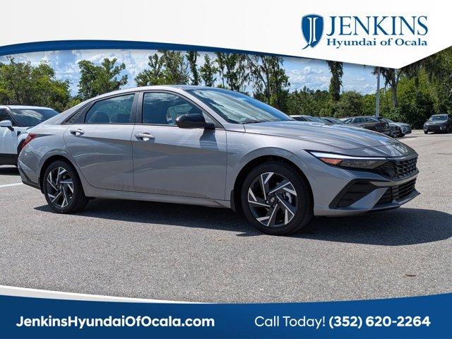 new 2025 Hyundai Elantra car, priced at $19,600