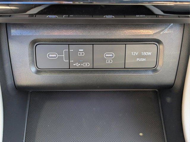 new 2026 Hyundai TUCSON Hybrid car, priced at $40,638